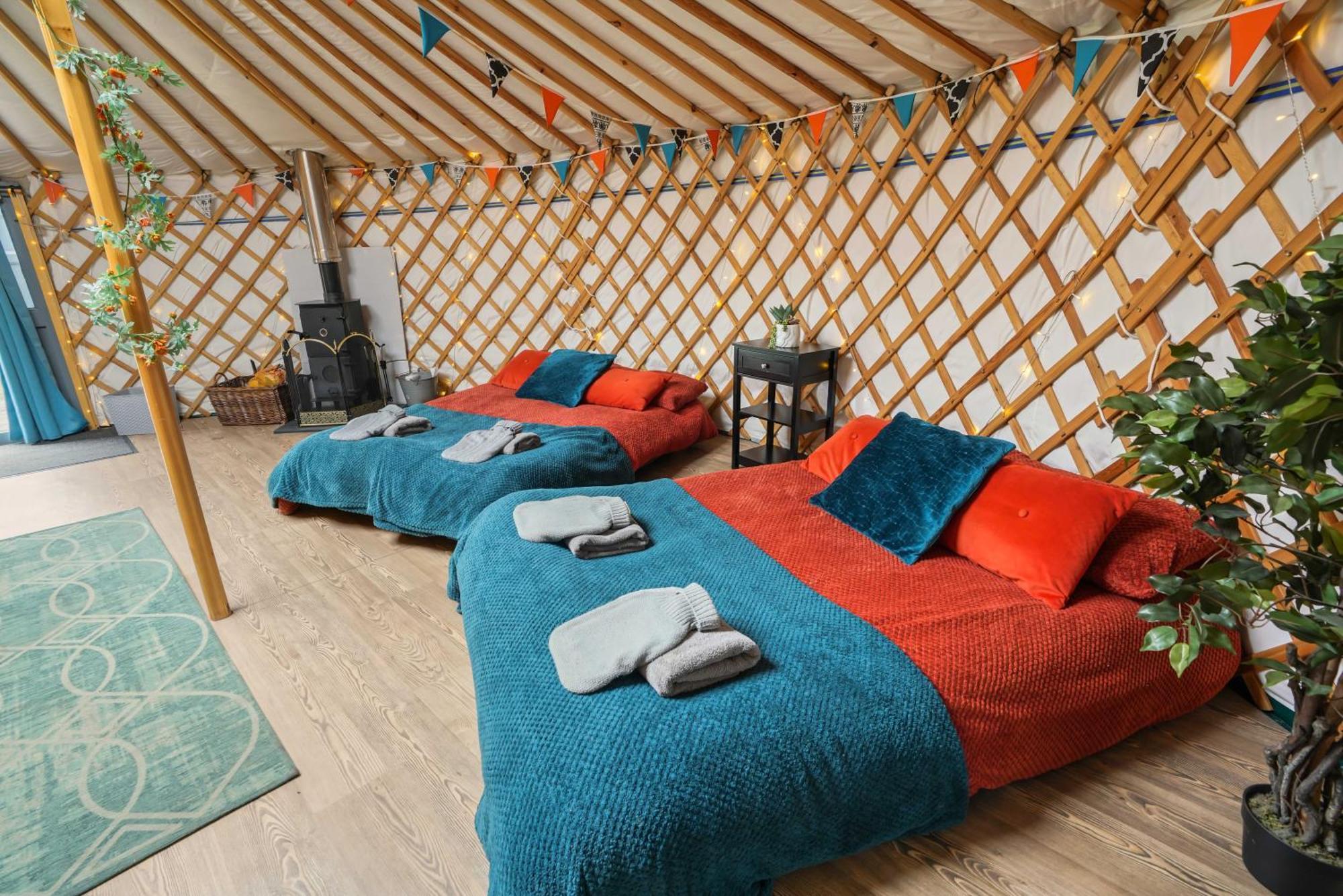 Hotel Glamp And Tipple Ltd à Great Ellingham Extérieur photo
